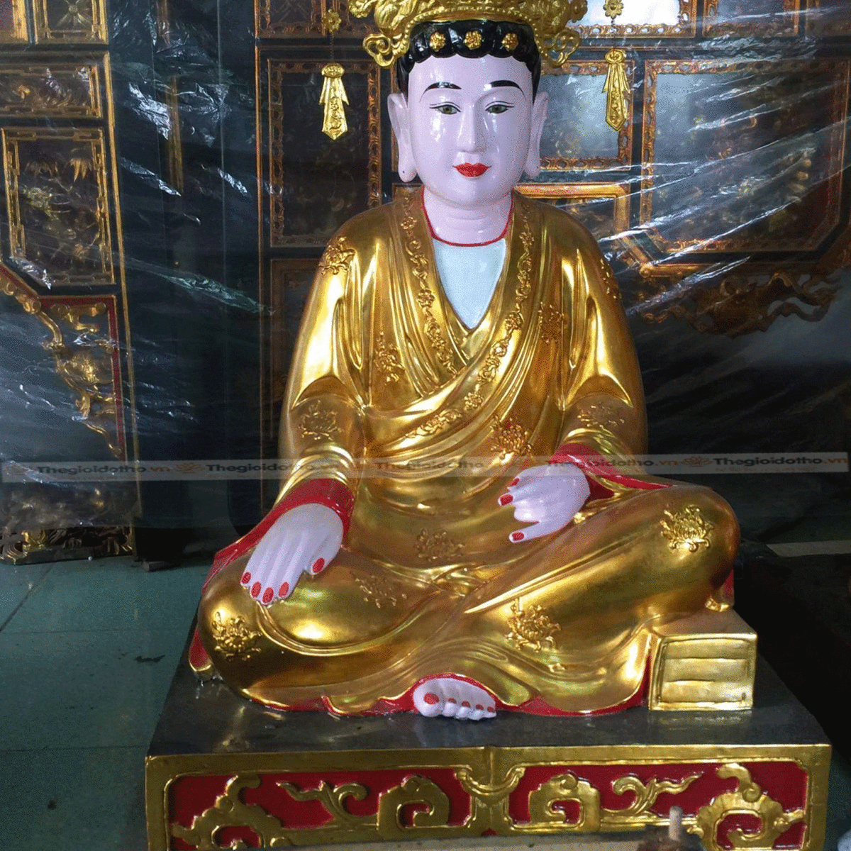 tuong-mau-son-son-thep-vang