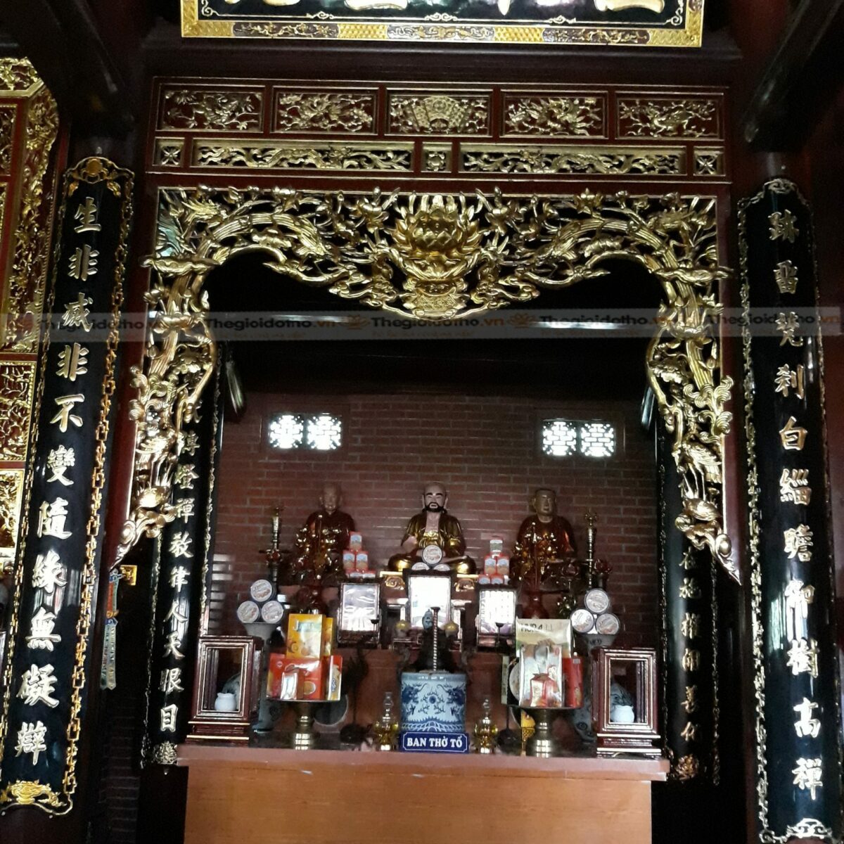 cua-vong-hoanh-phi-cau-doi-go-mit