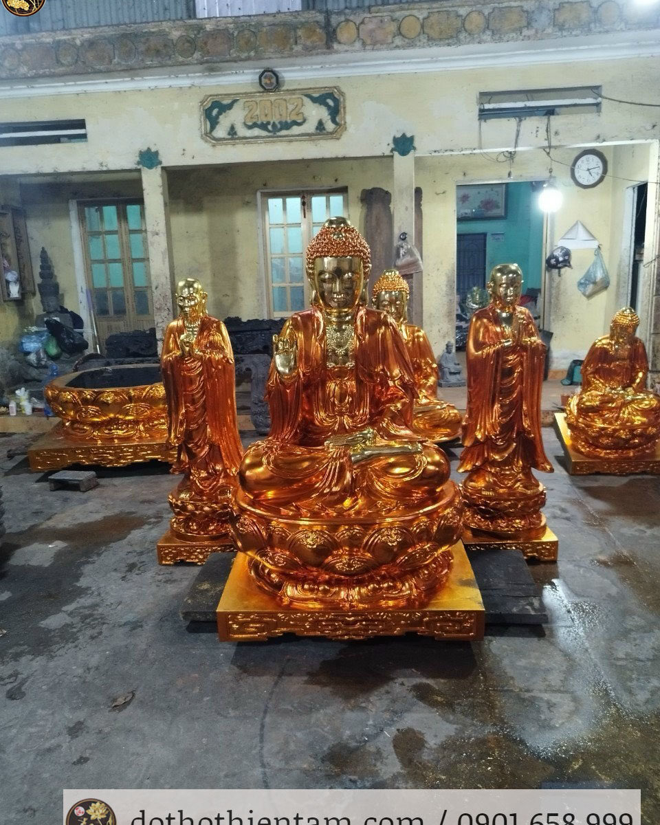 Alternative view of Tượng Thế Tôn 02