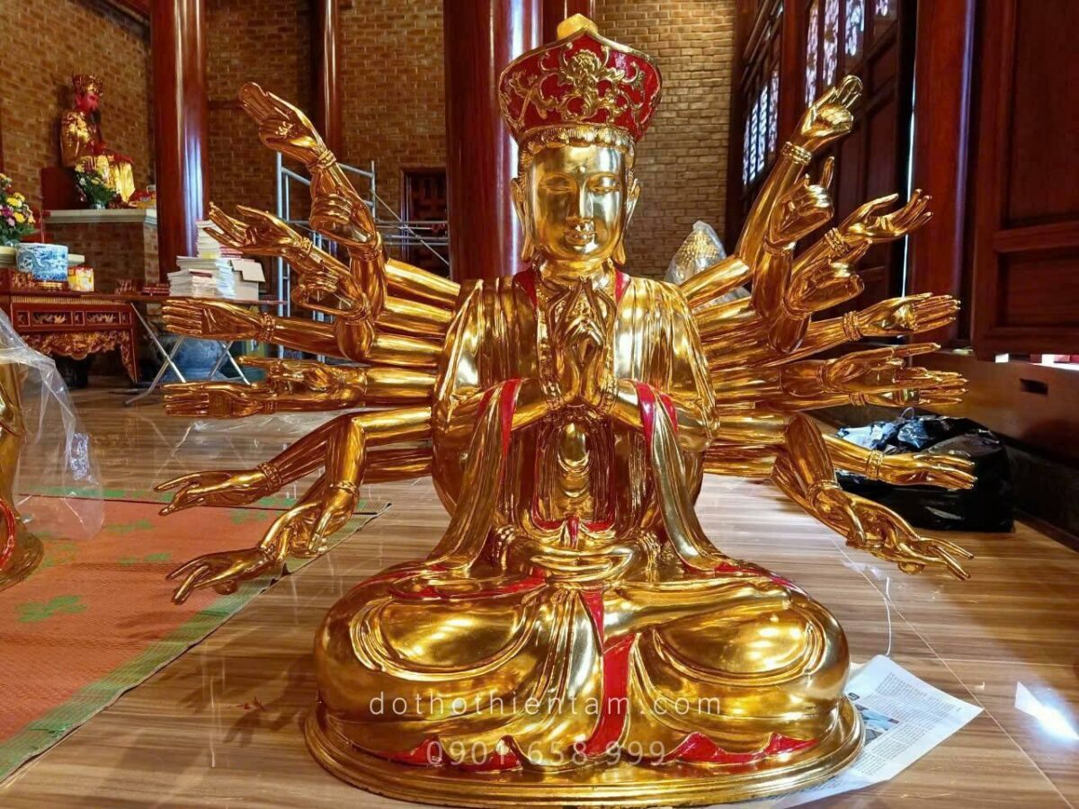 Tượng Phật Mẫu Chuẩn Đề Sơn Son Thếp Vàng
